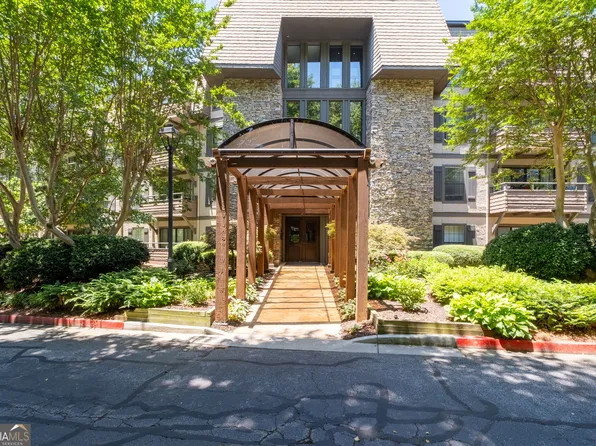 1120 Highland Bluff Dr SE, Atlanta, GA 30339