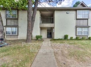 1725 E Lindsey St UNIT 1-2, Norman, OK 73071