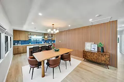 4244 Brunswick Ave — Photo 10