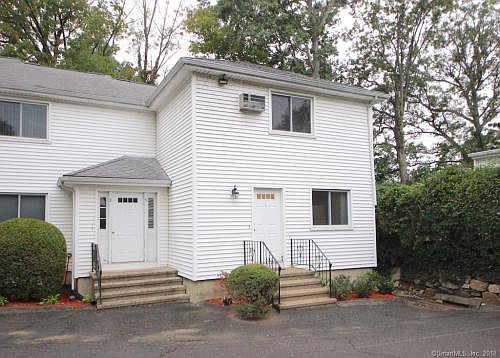 1st image of 284 Hubbard Ave APT 1