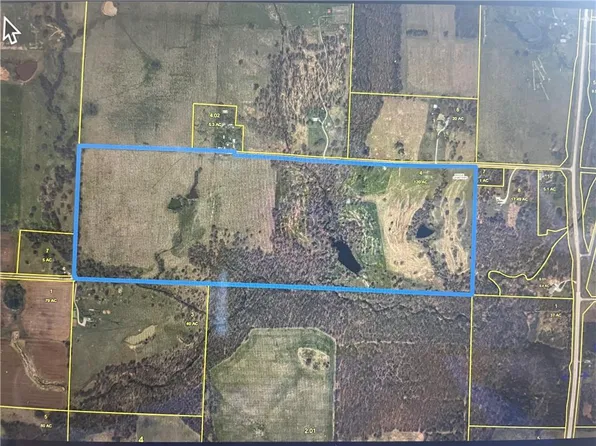 E 680th Rd, El Dorado Springs, MO 64744