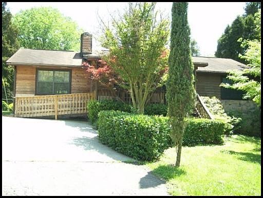 1st image of 6015 Pamela Ln