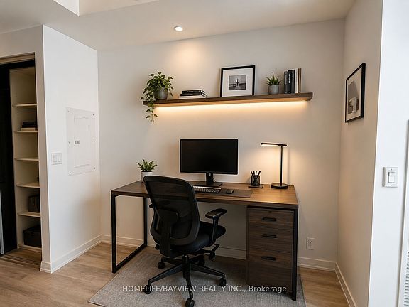 4th image of 101 Erskine Ave #2011