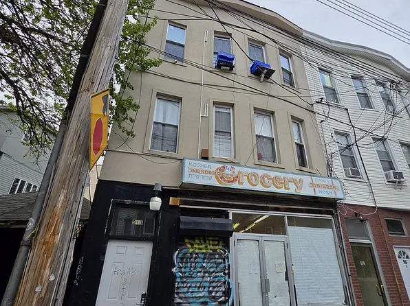 913 Roder Ave, Brooklyn, NY 11230