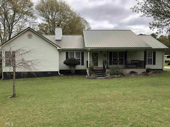 243 Poplar Dr #A, Brooks, GA 30205