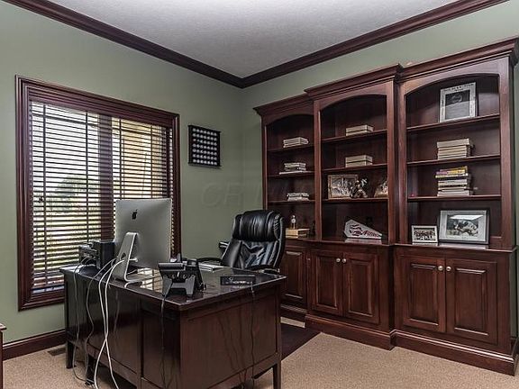 4th image of 8767 Lindsey Ct