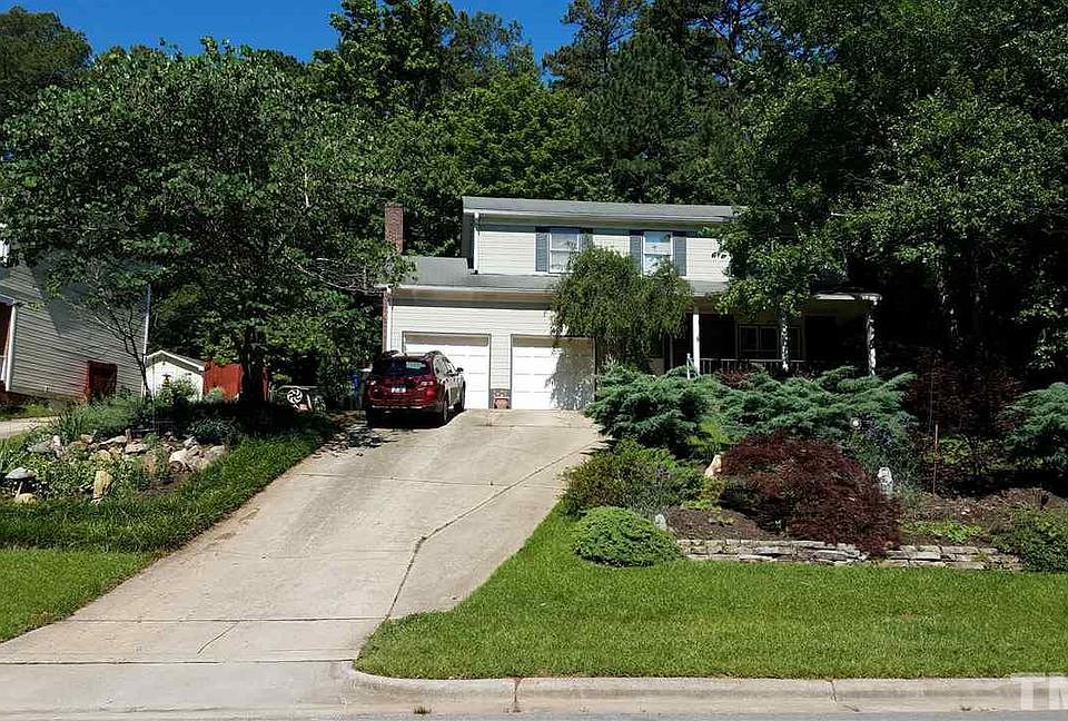2nd image of 7921 Foxwood Dr