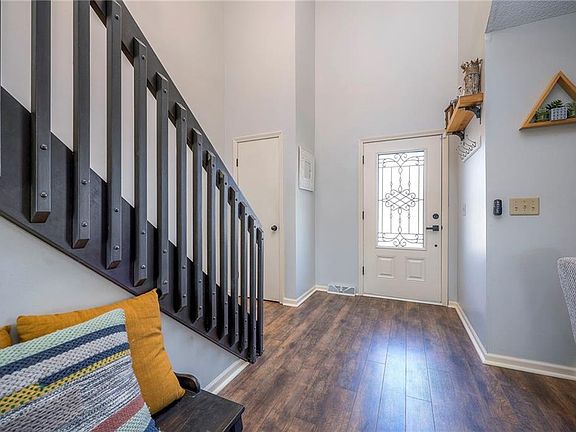 3rd image of 4809 Perry Ave