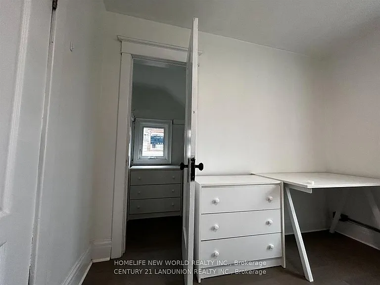 46 Arnold St #2-1 — Photo 17