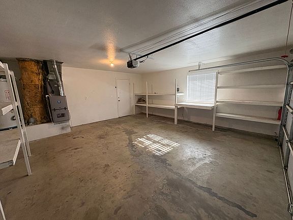 4th image of 3510 E Roosevelt Ave