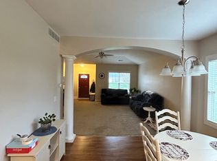 37 Windwood Cir #53, Rochester, NY 14626