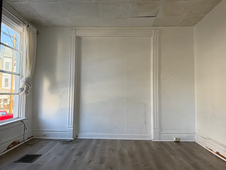 501 Cato St — Photo 14