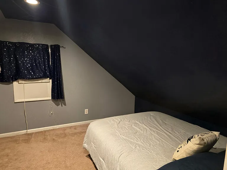 810 Marvin Ave — Photo 3