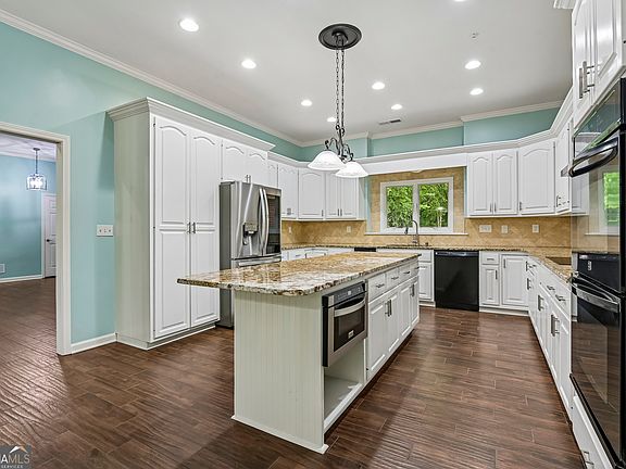 2nd image of 2077 Coolidge Way NW