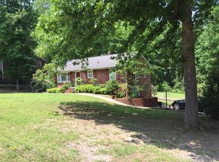 819 Basilwild Dr, Wadesboro, NC 28170