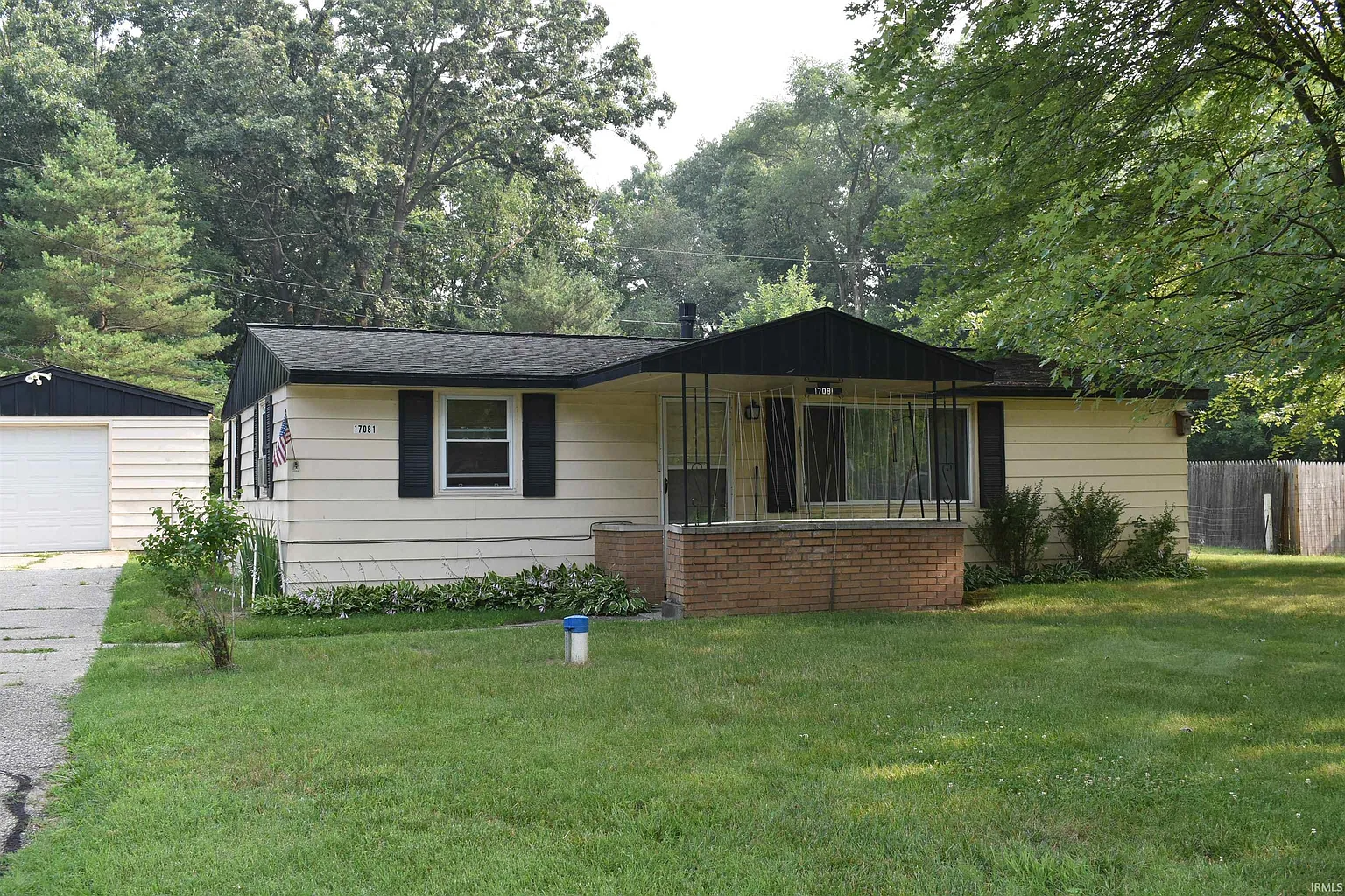 17081 Ethel Ave photo 1