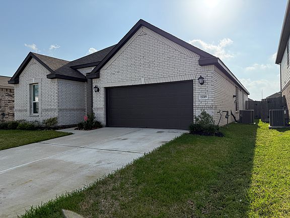 2nd image of 15319 Galia Terrace Dr
