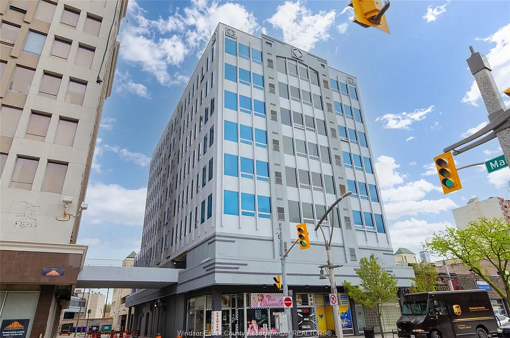 2 bed, 1.0 bath, $1,750 — Photo 1