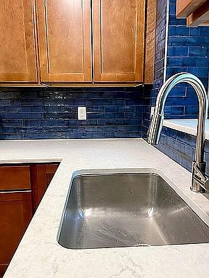 2nd image of 321 13th St #1