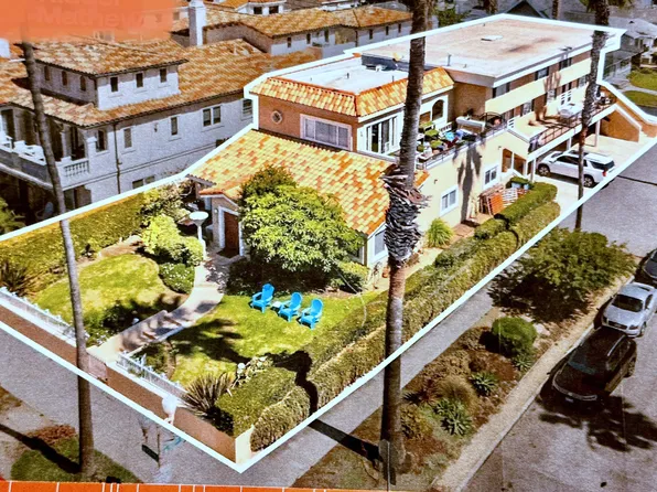 910 S Catalina Ave #B, Redondo Beach, CA 90277