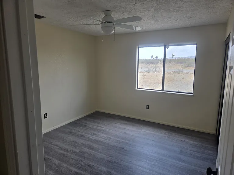 4396 Dos Palmas Rd — Photo 15