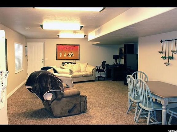 3rd image of 5568 N Ponderosa Ln