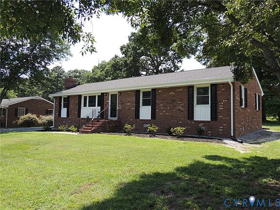 2nd image of 5804 Sutherland Dr