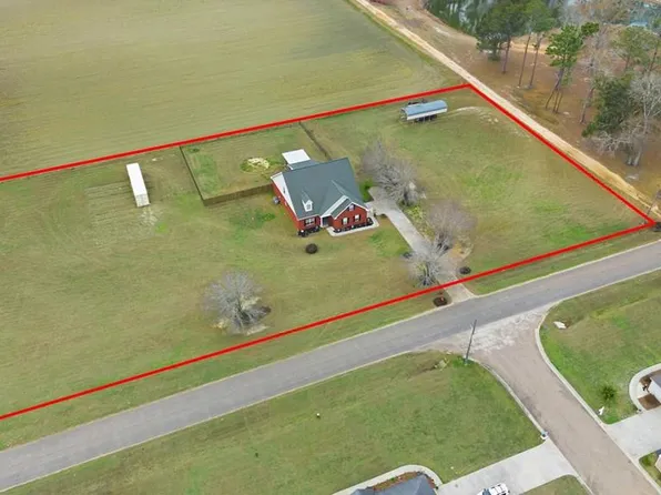 781 1st Ave, Ashford, AL 36312