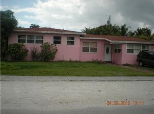 1090 NE 160th Ter, North Miami Beach, FL 33162