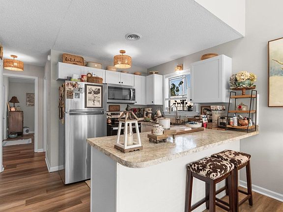 4th image of 3700 Golf Colony Dr. #10J