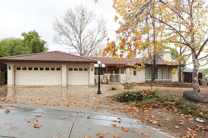 1st image of 240 La Varona Pl