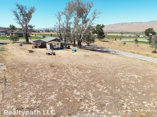 180 W 300 S, Mona, UT 84645