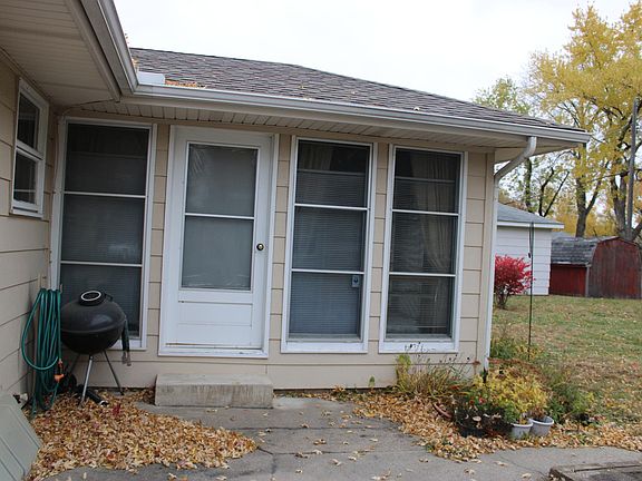 2nd image of 10825 Morris Ave S