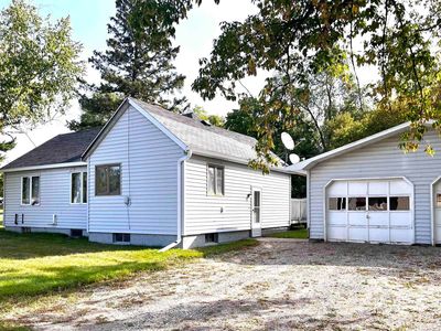 901 Carollo St, Kingsford, MI, 49802