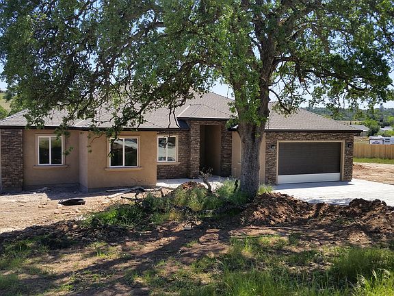 2nd image of 3542 Berkesey Ln