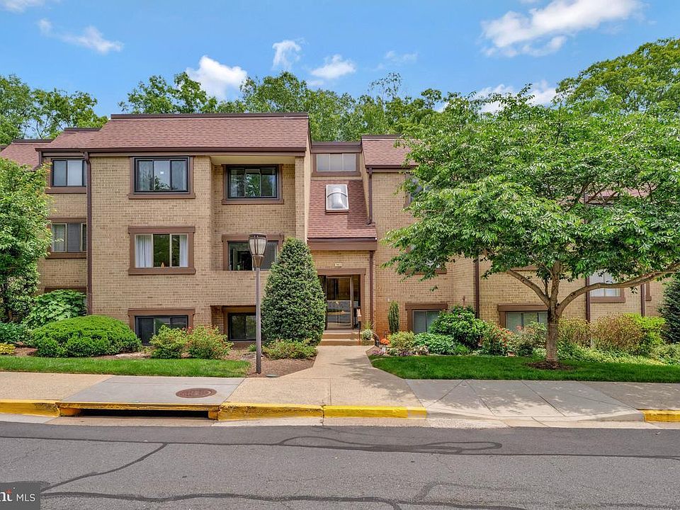 1st image of 1663 Parkcrest Cir APT 200