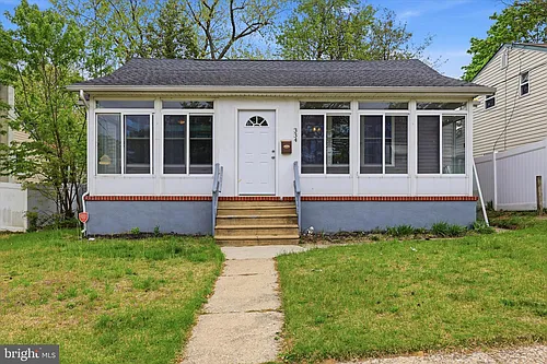 334 N Oakland Ave Photo 1