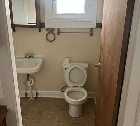 3rd image of 4929 N College Ave #4929