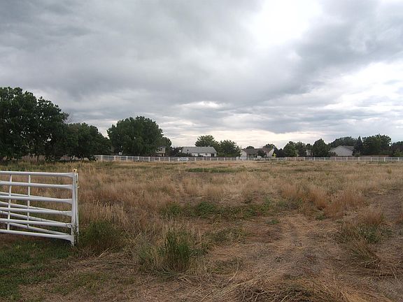 3rd image of 6994 State Highway 392