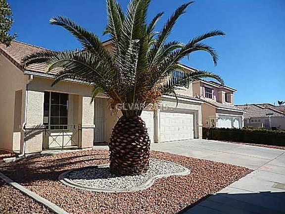 2nd image of 7952 Bonaventure Dr
