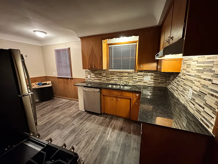 14754 Lydia Ave — Photo 44
