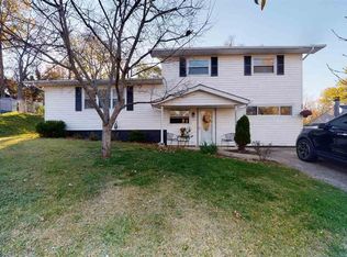 11 Seminole Rd, Huntington, WV 25705