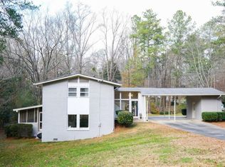 3327 Embry Cir, Atlanta, GA 30341