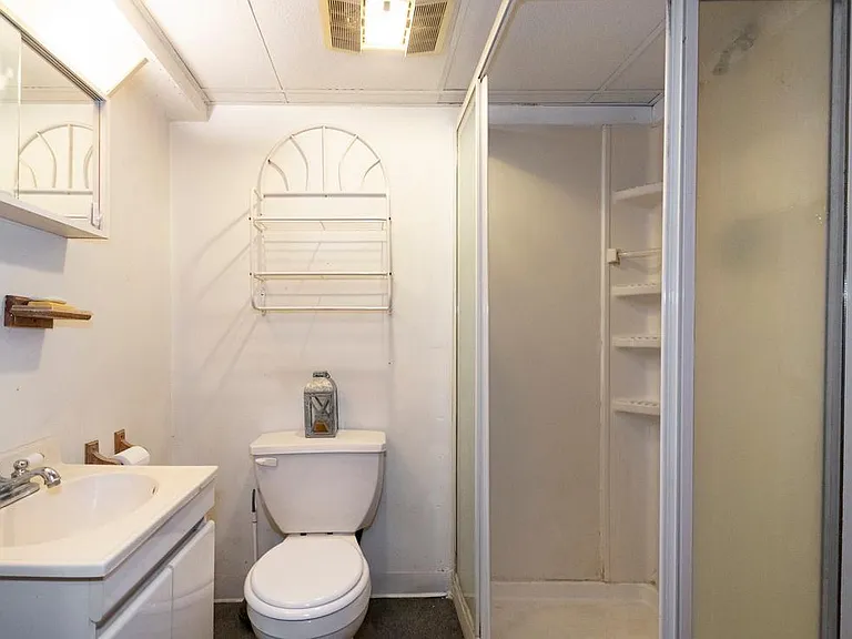5729 Colorado Ave NW #BASEMENT — Photo 28