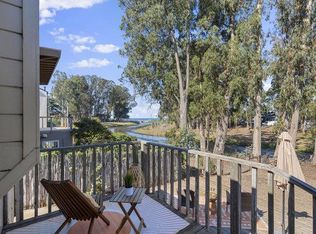 241 Palisades Ave, Santa Cruz, CA 95062
