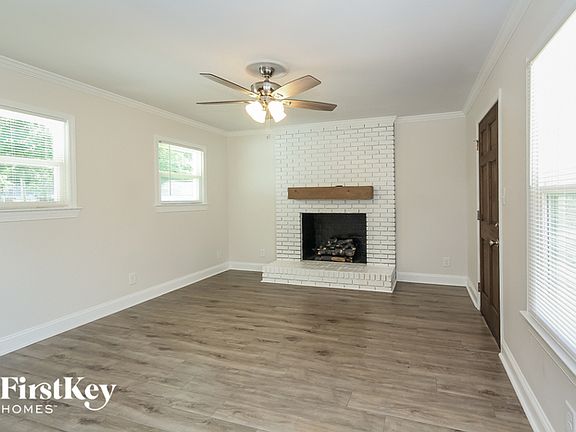 3rd image of 1551 Belmar Dr