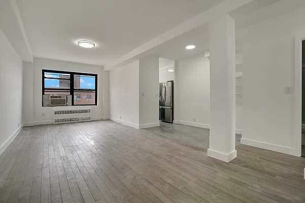 Sold by Oxford Property Group | media 15