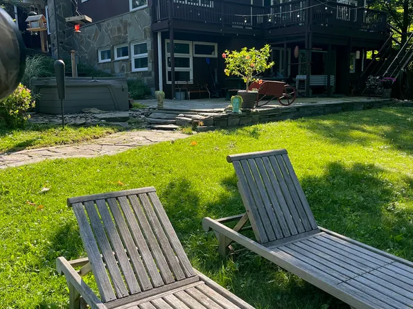 693 Lansing Station Rd #2, Lansing, NY 14882