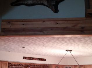 935 Bracken Creek Rd, Nallen, WV 26680