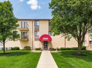 5885 Beechcroft Rd APT 216, Columbus, OH 43229
